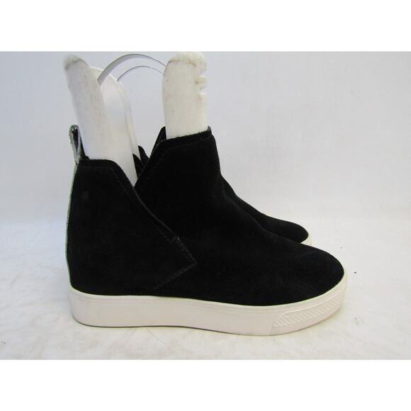 DV Dolce Vita Womens Size 8 M Black Suede Hidden Wedge Ankle Boots Bootie - Picture 3 of 11